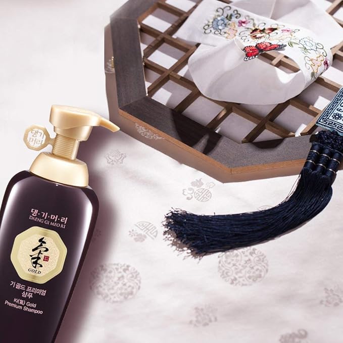 Daeng Gi Meo Ri - Ki Gold Premium Shampoo, Promoting Hair Growth, Effectively Moisture to Dry and Rough Hair, No Artificial Color, 16.9 Fl Oz